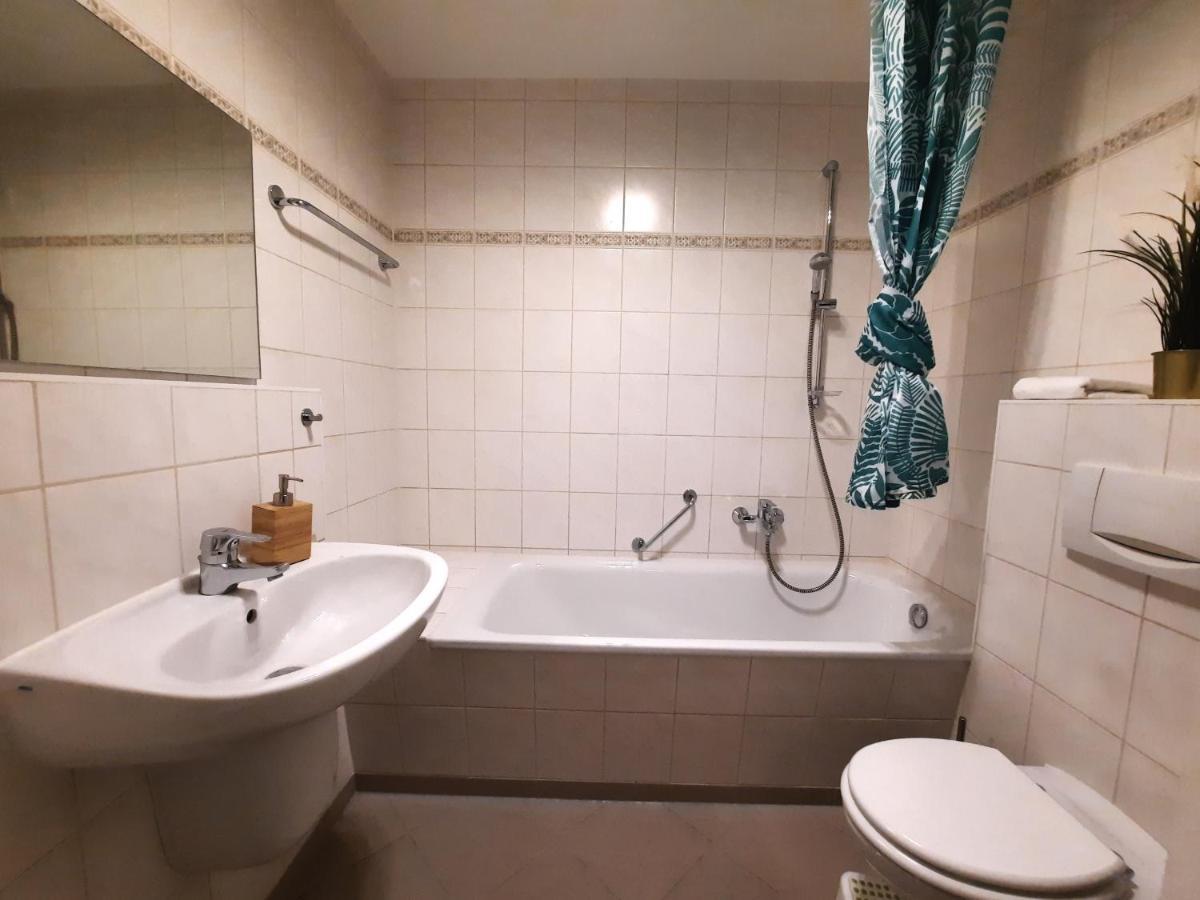 Ruhiges Hinterhof Apartment Im Herzen Der Neustadt Drezda Kültér fotó